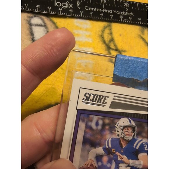 2022 Score Carson Wentz SIGNED Auto Colts Eagles Commanders Rams  Panini - Picture 3 of 6